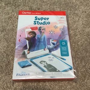Brand new Osmo Super Studio Frozen II.